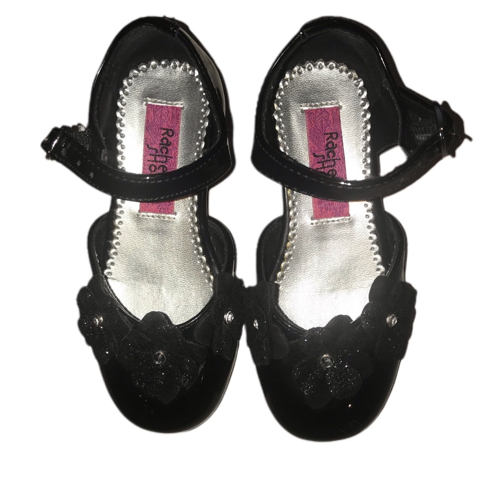 Black Mary Janes dress shoes. Baby girl size 7.